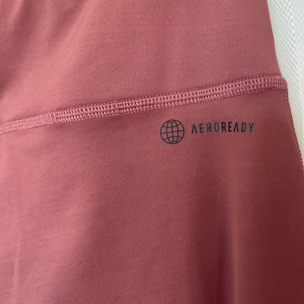 Adidas high rise joggers! Sweatpants! Brand Logo! Size Small - Picture 7 of 17
